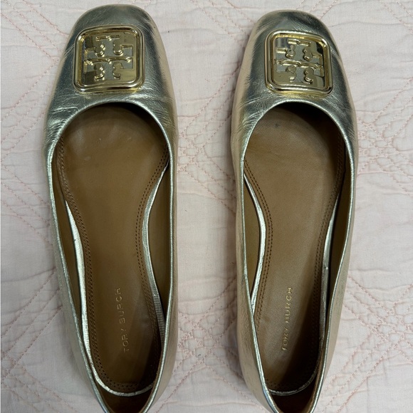 Tory Burch Shoes - Tory Burch Women's Gold Flats 8